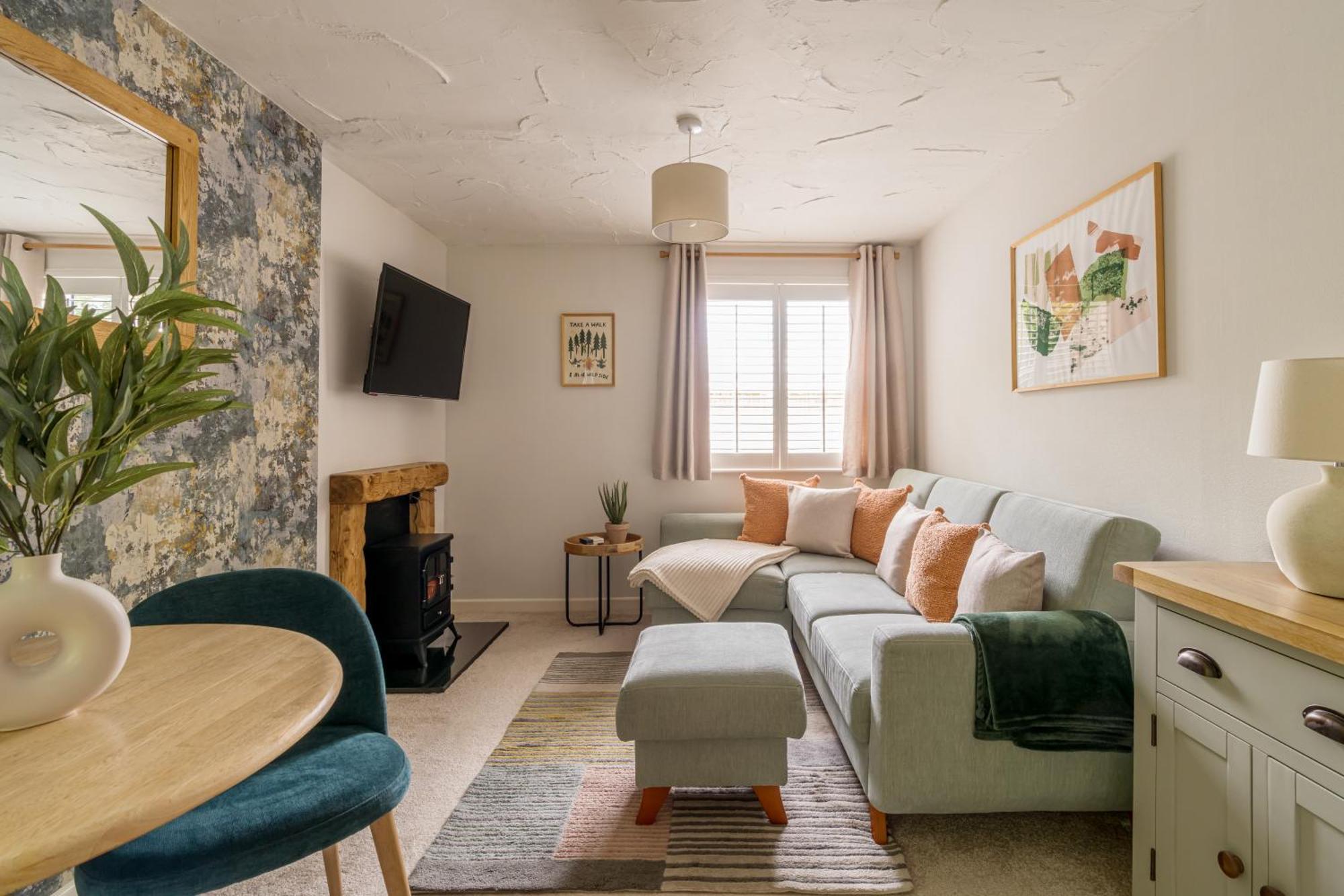 Squirrel Bank, With A Hot Tub & Parking Villa Bowness-on-Windermere Exteriör bild